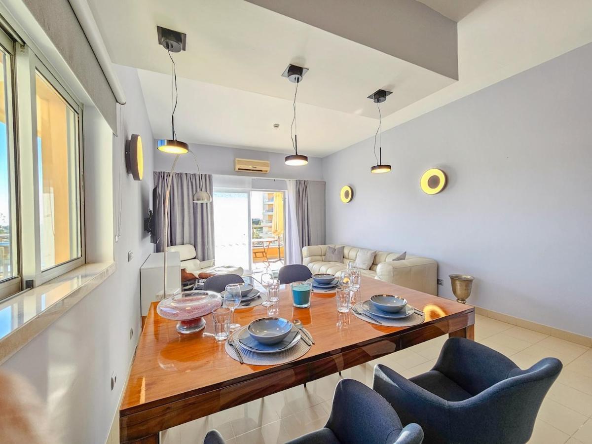 Sea-stretch Viewing Superking Flat By Bentobox Albufeira